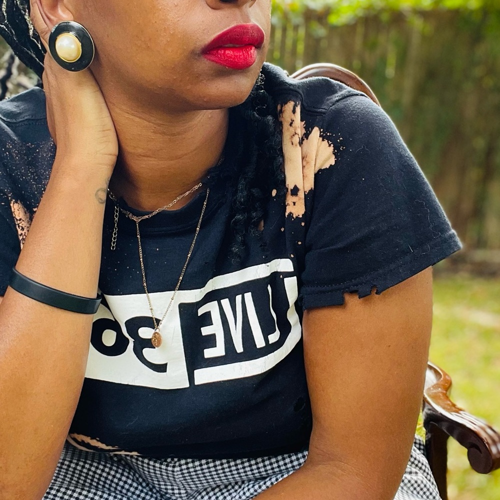 Full circle vintage black and gold earrings